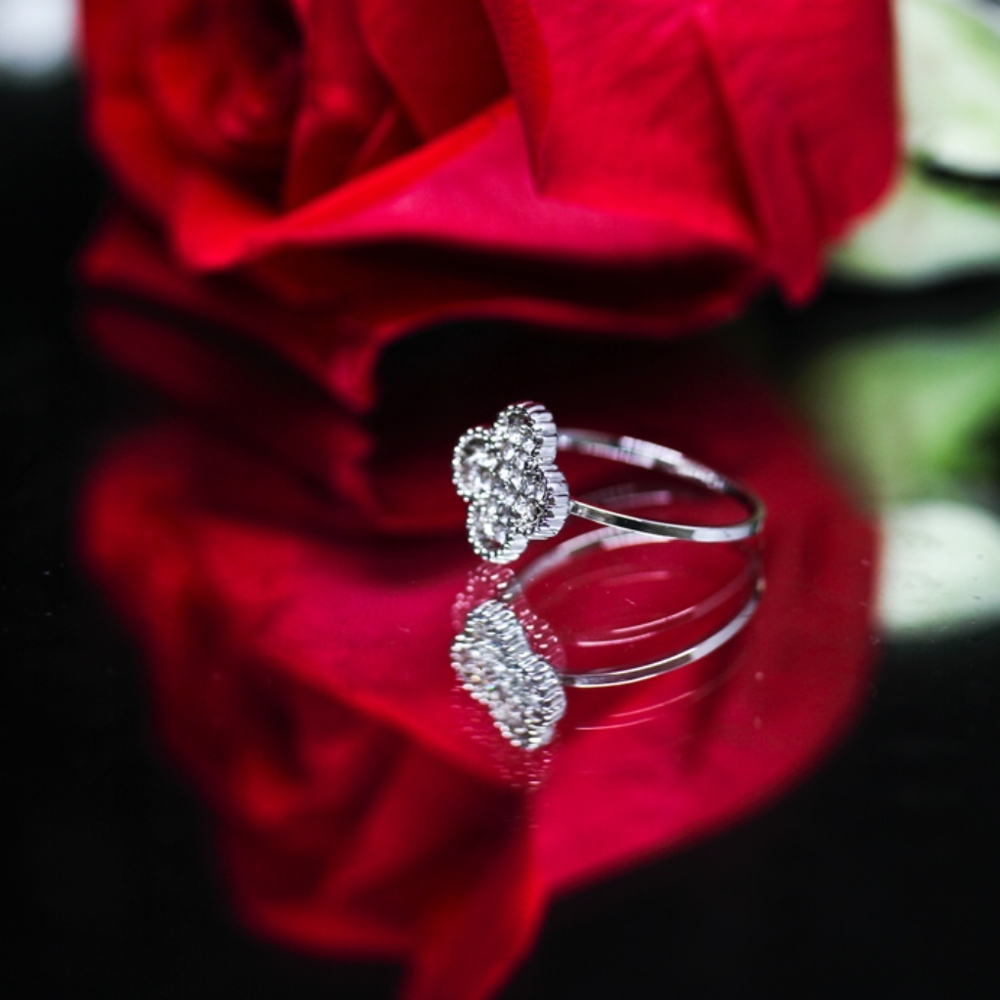925 Gold Dipped Pave CZ White Topaz Statement Ring - Picture 7 of 8